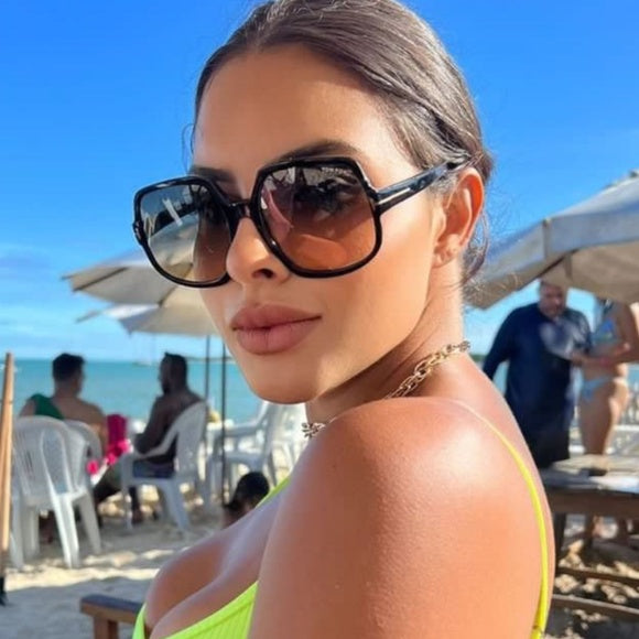 Tom Ford Delphine FT0992 Sunglasses in Black