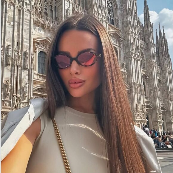 miu miu ミラー MIU MIU - miumiuノベルティミラー新品未使用の通販 by 2305