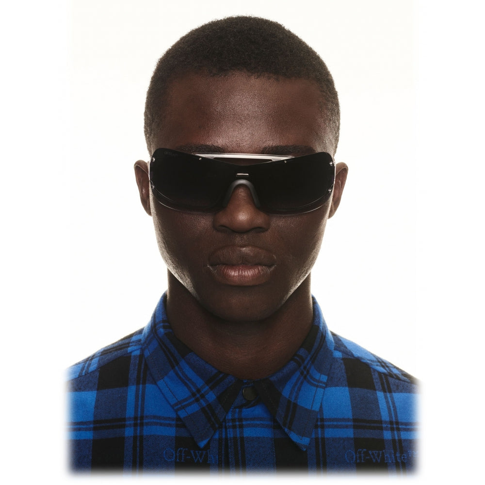 Off White Big Wharf Mask Sunglasses in Grey