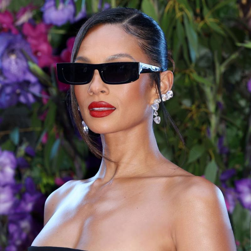 Saint Laurent SL553 Gafas de sol delgadas en negro