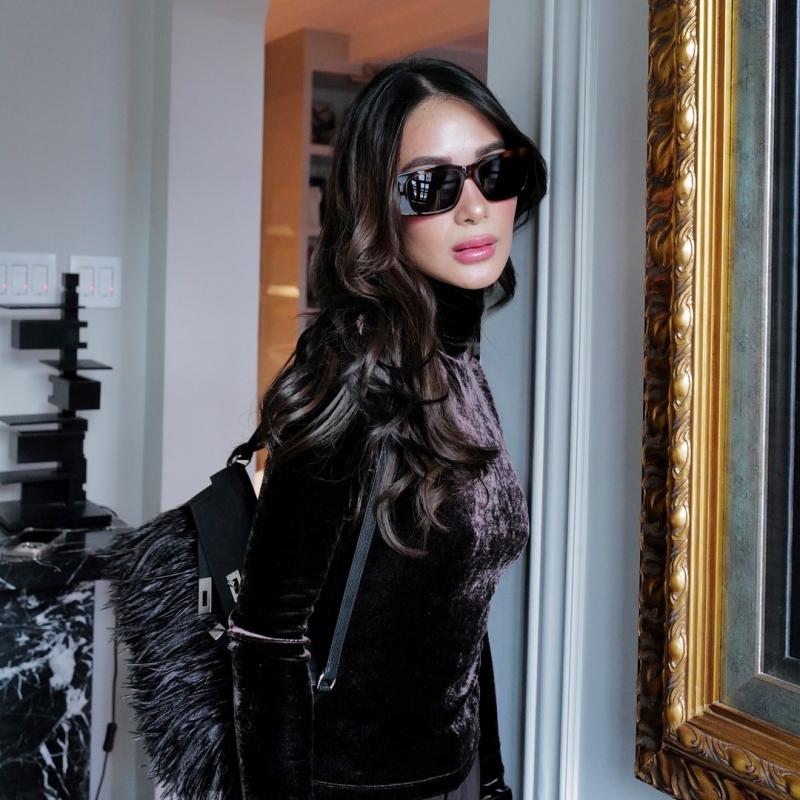 Saint Laurent SL654 Sunglasses in Black