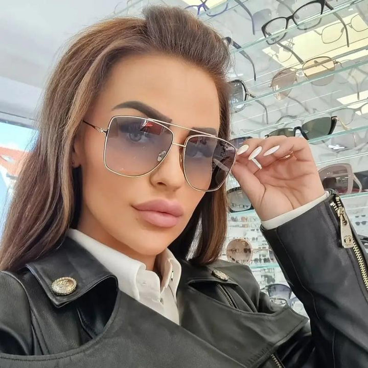 Tom Ford Reggie FT0838 Aviator Sunglasses in Blue Lens