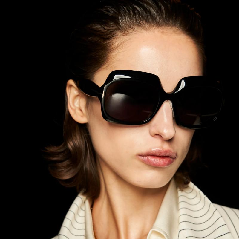 Tom Ford Ren FT1155 Square Sunglasses in Black