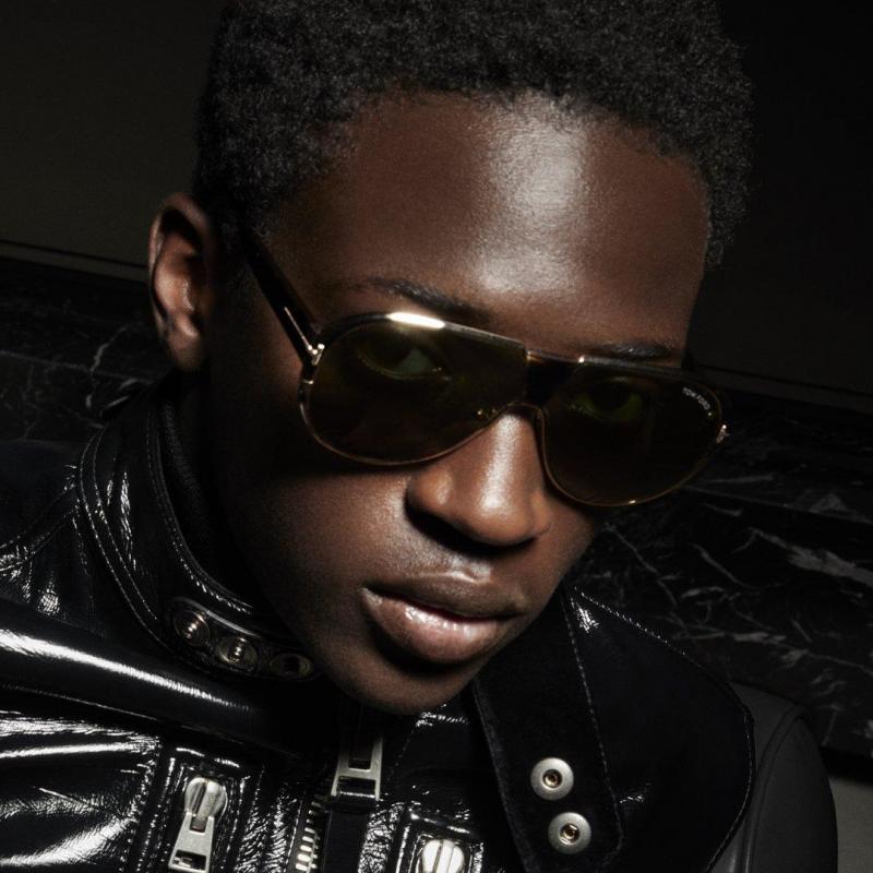 Tom Ford Vincenzo FT1072 Aviator Sunglasses in Gold Brown