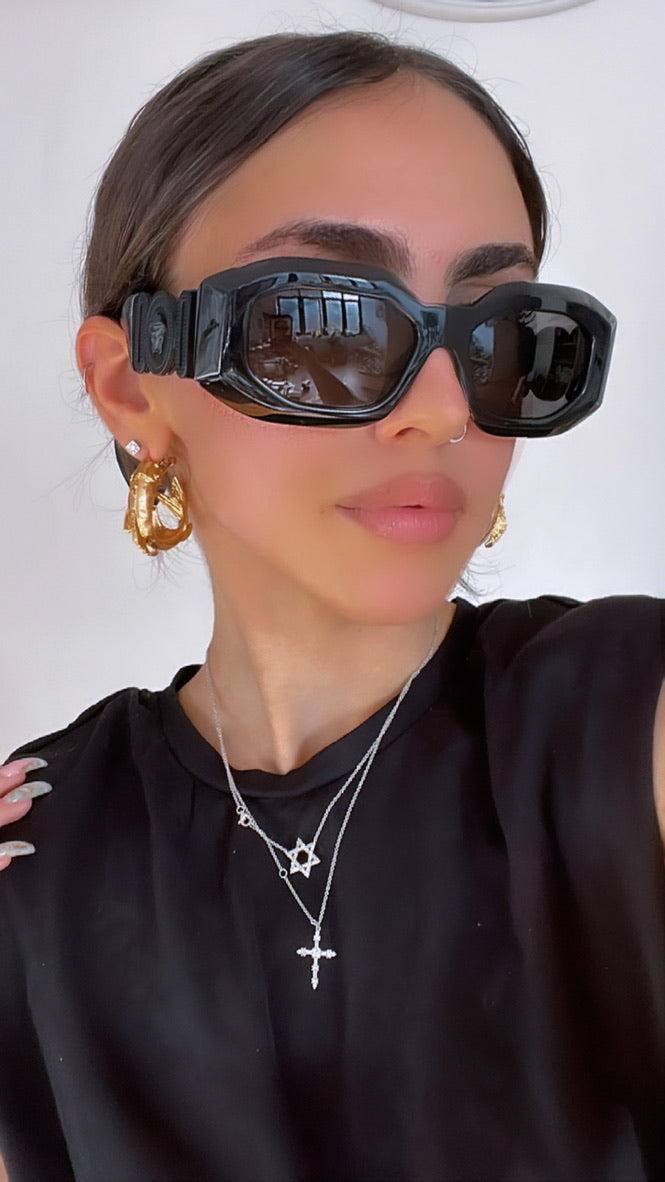 Versace VE4425U Sunglasses in Black