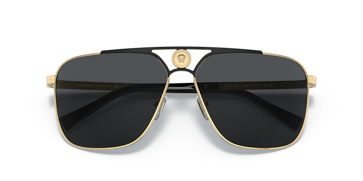 Versace VE2238 Gafas de sol de aviador cuadradas con lentes de metal dorado negro