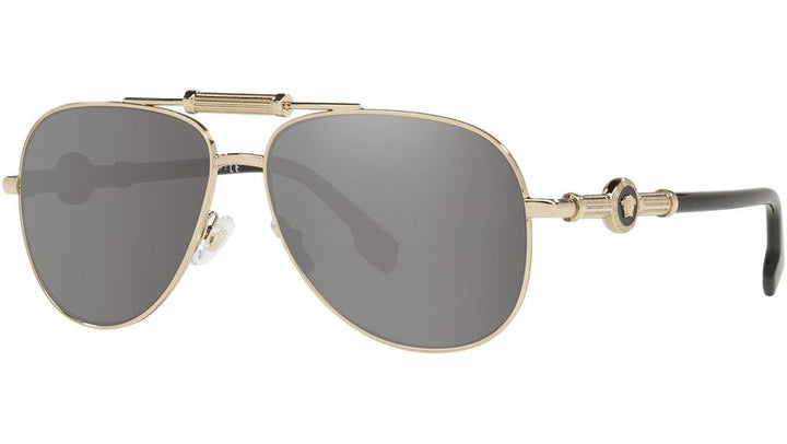 Versace VE2236 Medusa Gafas de sol estilo aviador en espejo plateado