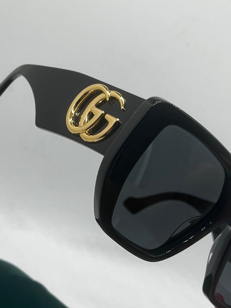 Gucci GG0956S Oversized Sunglasses in Black | Designer Daydream