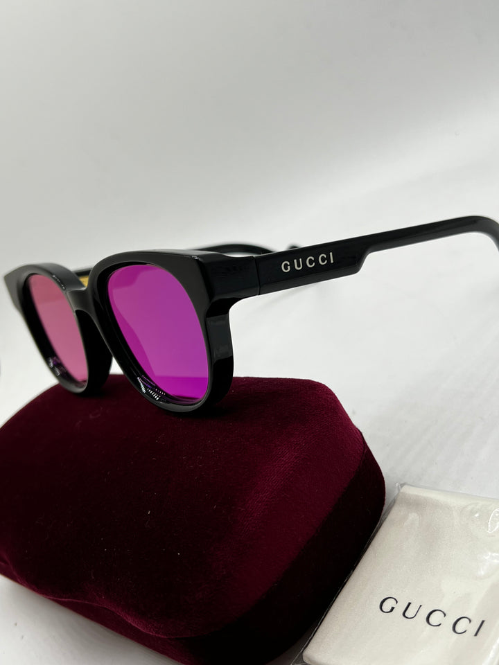 Gucci GG1237S Gafas de sol con espejo y correa negra