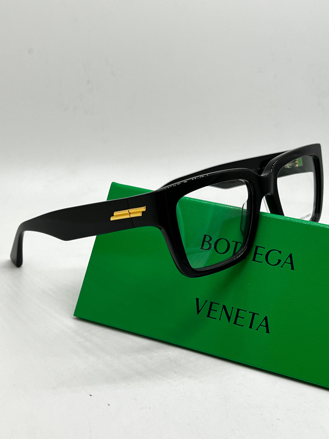 Bottega Veneta BV1153O Monturas de llanta gruesa