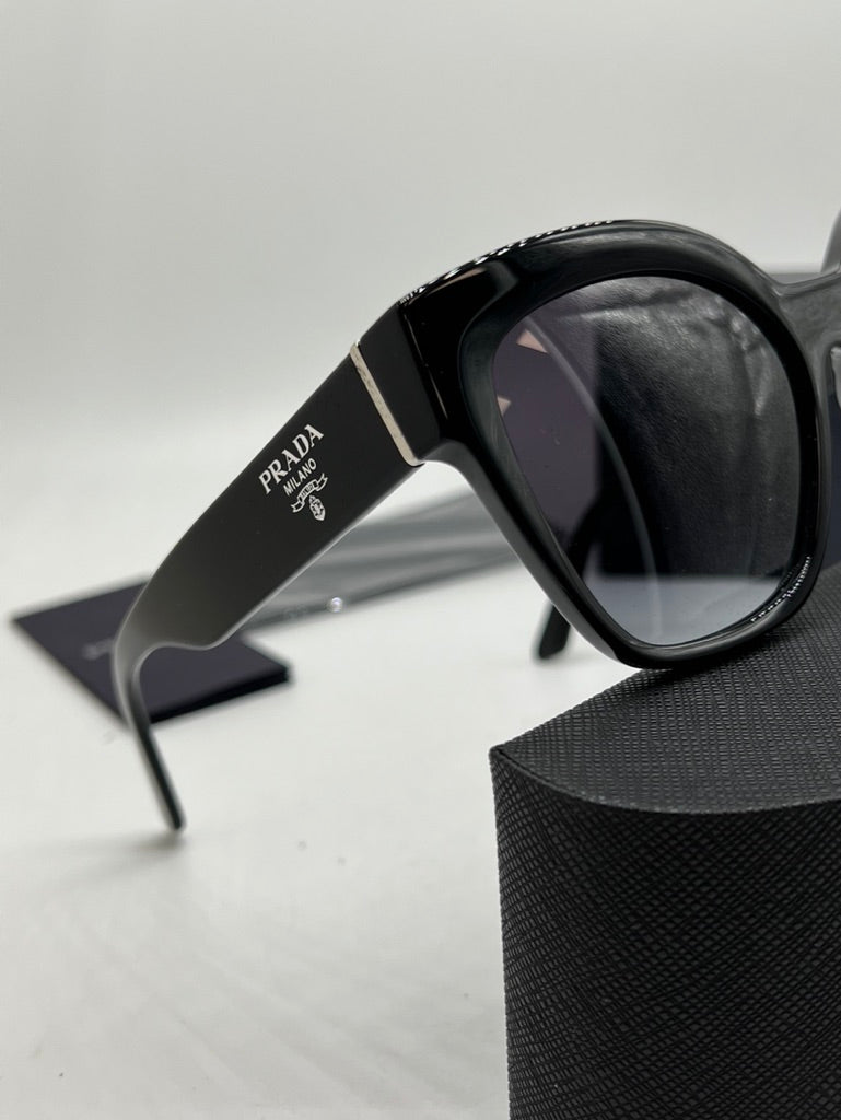 Gafas de sol Prada PR17ZS en negro 