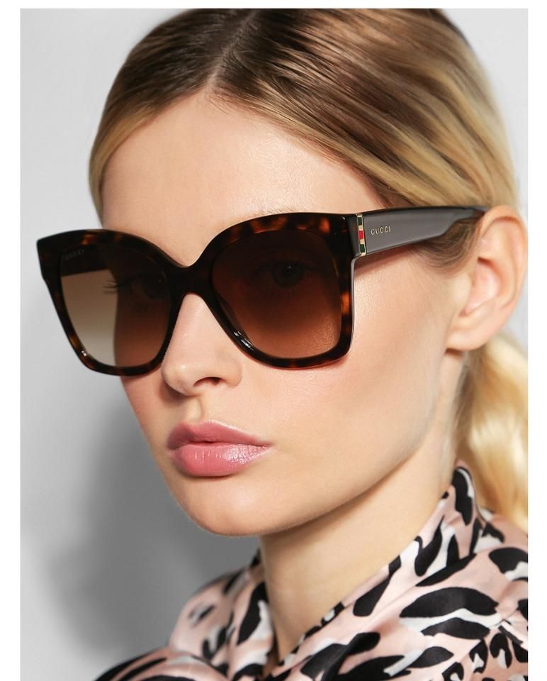 Gafas de sol Gucci GG0459S Cat Eye de gran tamaño en color marrón habano