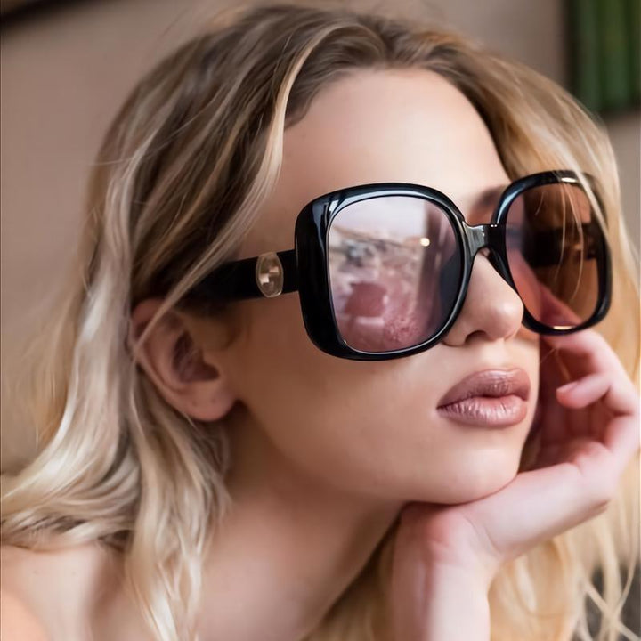 Gucci GG1029SA Gafas de sol cuadradas con cadena negra extragrandes 