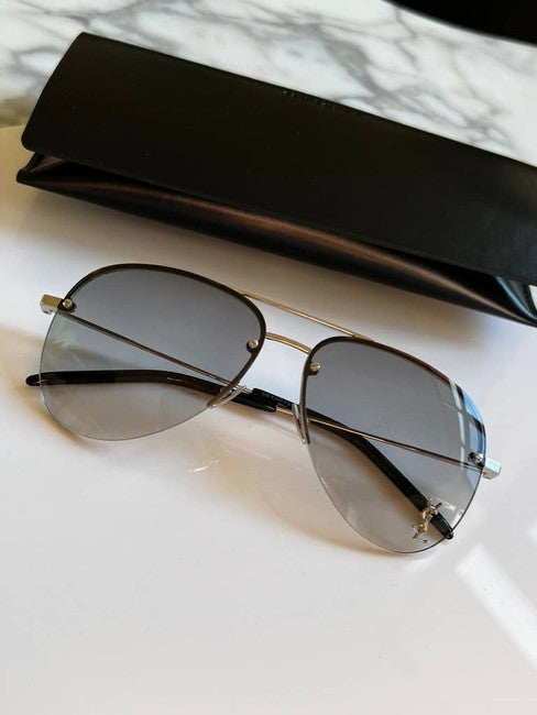 Saint Laurent Classic 11M Metal Logo Aviator Sunglasses in Grey