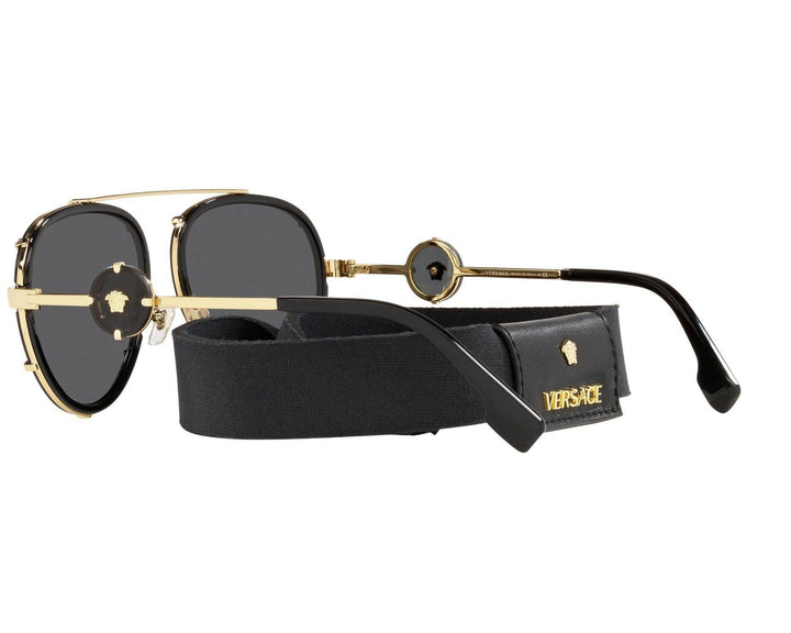 Versace Gafas de sol estilo aviador extragrandes VE2232 con correa extraíble negra